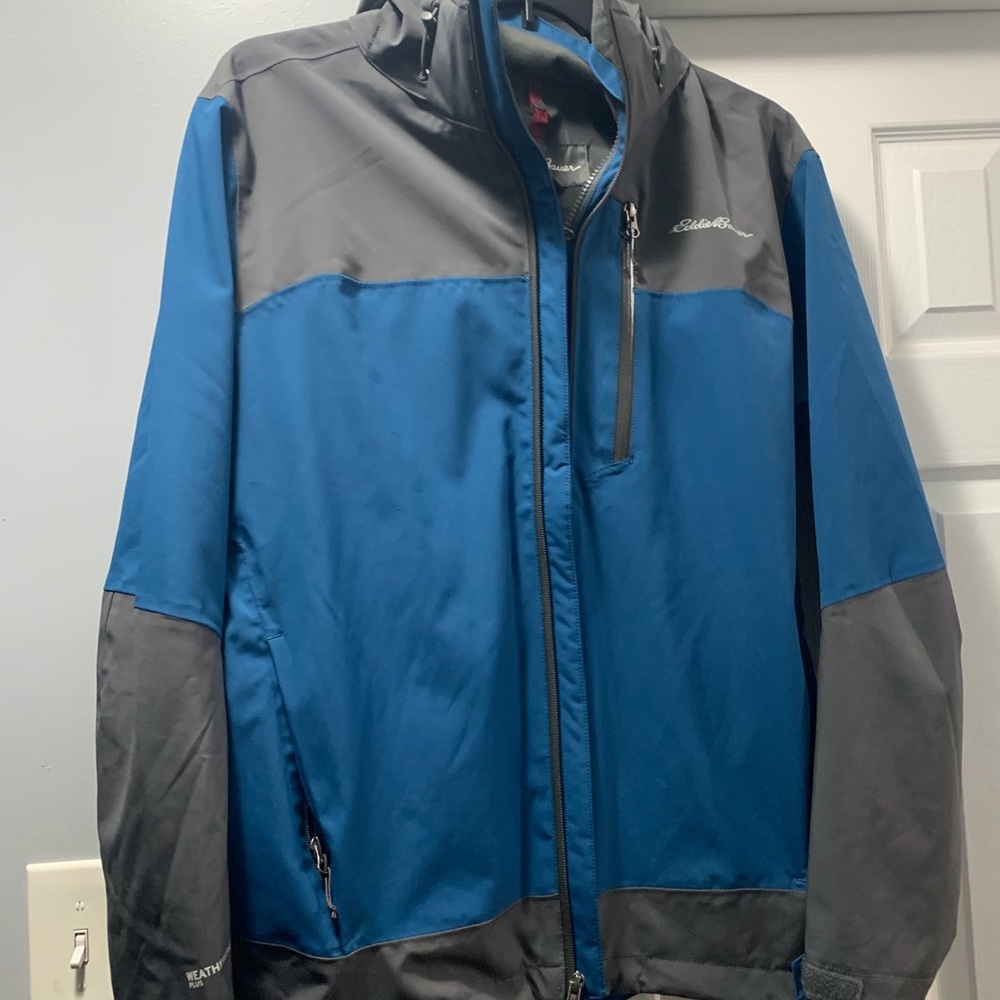 Eddie Bauer men’s Weatheredge Plus Shell Jacket - Gray & Blue